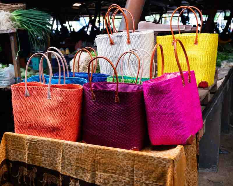 Best Travel Tote in 2026: Stylish Bags Best Travel Tote bag for stylish and organized travel in 2026